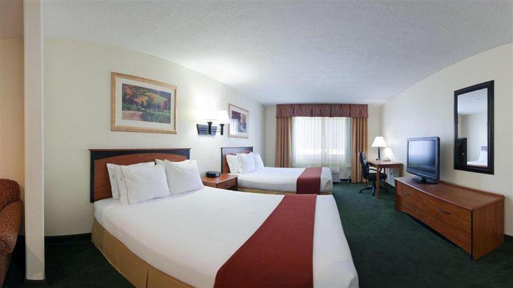 Holiday Inn Express & Suites Alamosa By Ihg Exterior foto